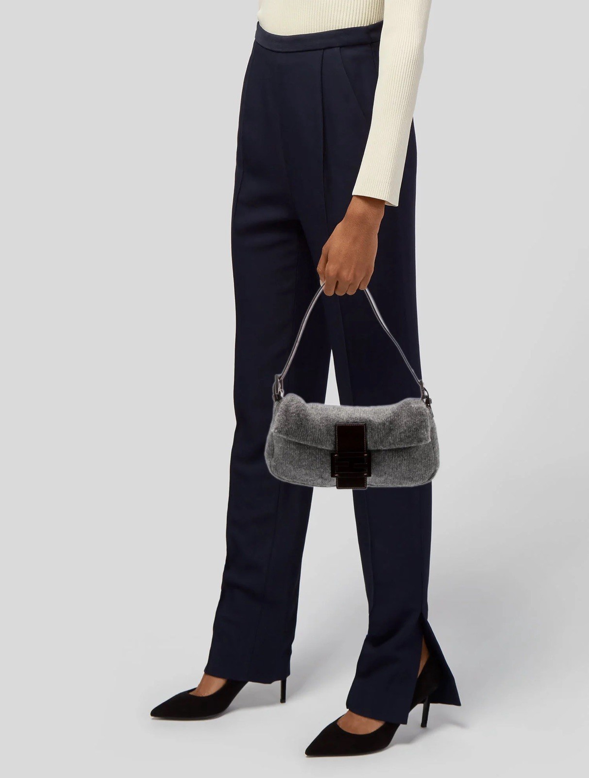 Fendi Cashmere Wool Gray Baguette Bag — image 4