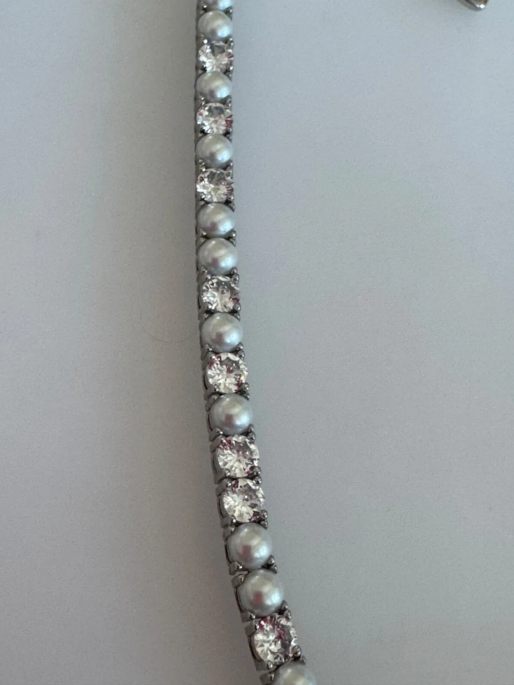 Collar Tenis Kate Space Estrás Imitación Perla Look Tono Plateado Foto 4 de 4