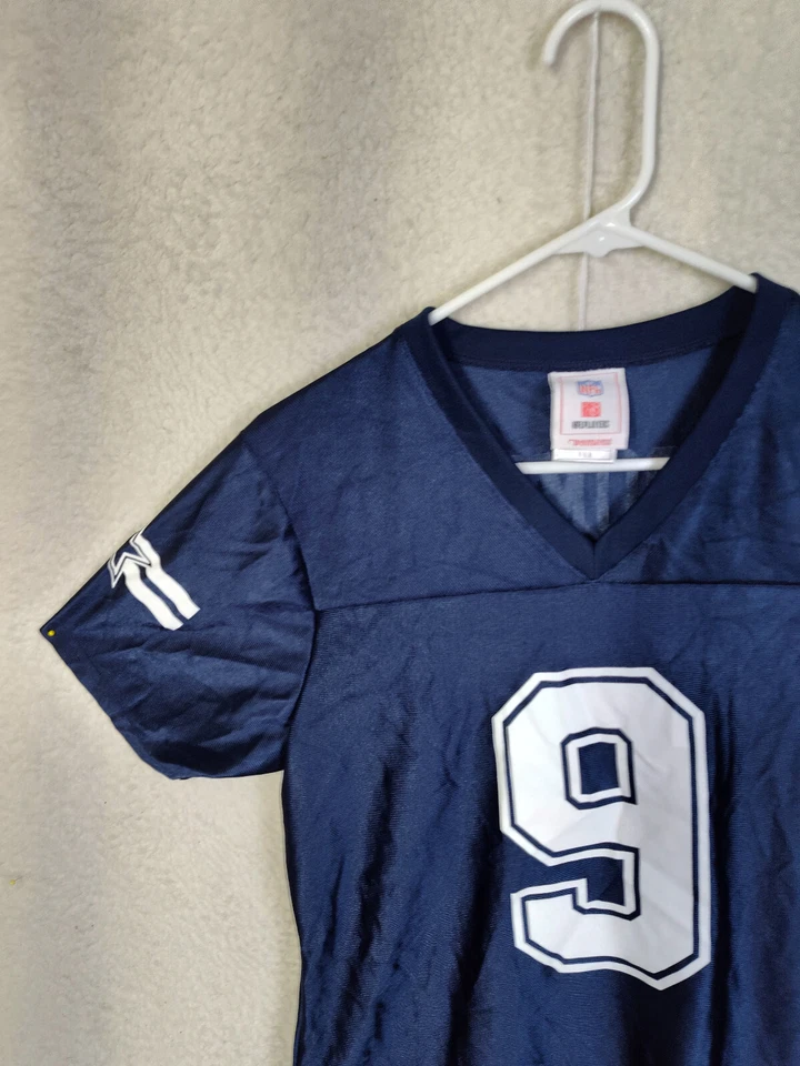 Camisa Jersey Feminina NFL Média Azul Marinho 100% Poliéster Manga Curta Decote V Ajuste Atlético - Imagem 2 de 4