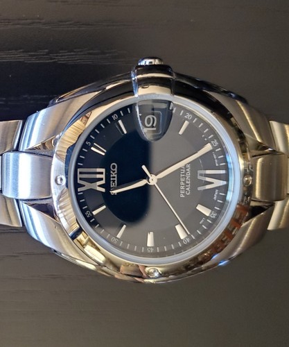 Nice 1999 Seiko 8F32-0019 100M Perpetual Calendar Quartz Watch - Picture 14 of 19