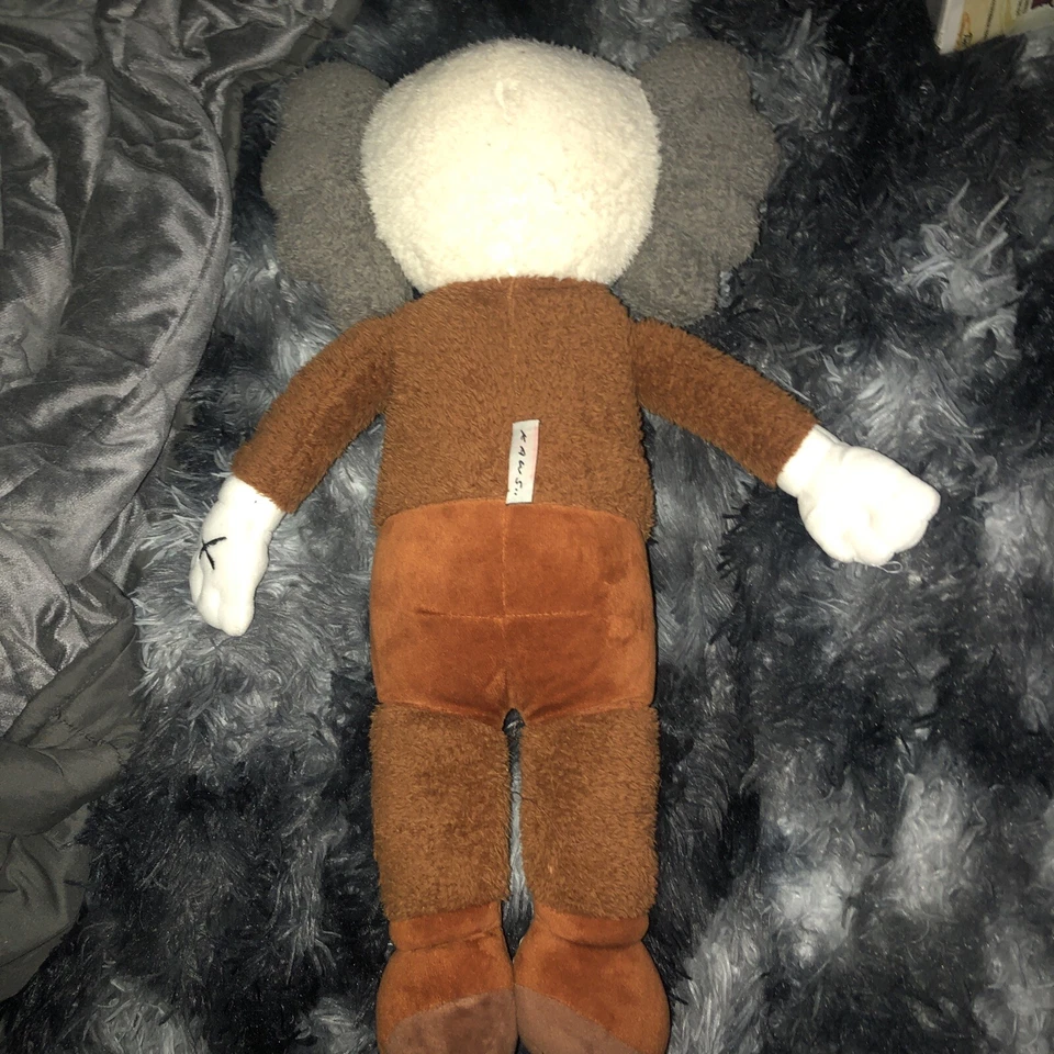 Auténtico compañero de peluche Kaws Lane Crawford Foto 2 de 2