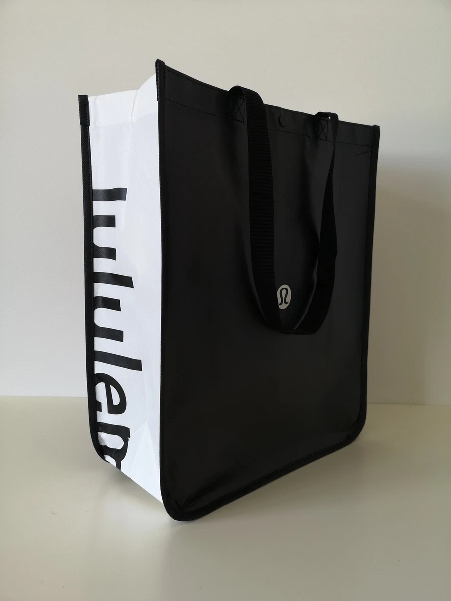 2 x New LULULEMON Black LOGO Reusable Shopping Gym Lunch Bag Large