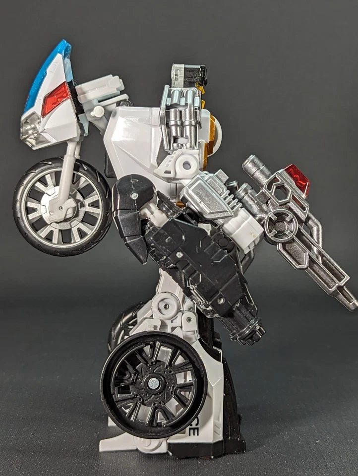 Transformers Unite Warriors Groove complete Defensor UW-EX Combiner Wars - image 4 of 4