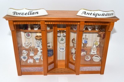 Reutter Diorama Porzellan Antiquitäten Laden Schaufenster Wandbild bestückt