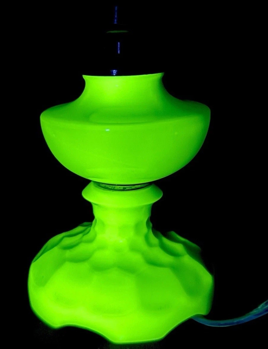 JADEITE LAMP