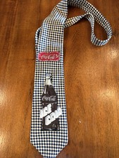 Coca-Cola Men's Silk Tie Retro, Made in USA, Vintage Bottle Case Design