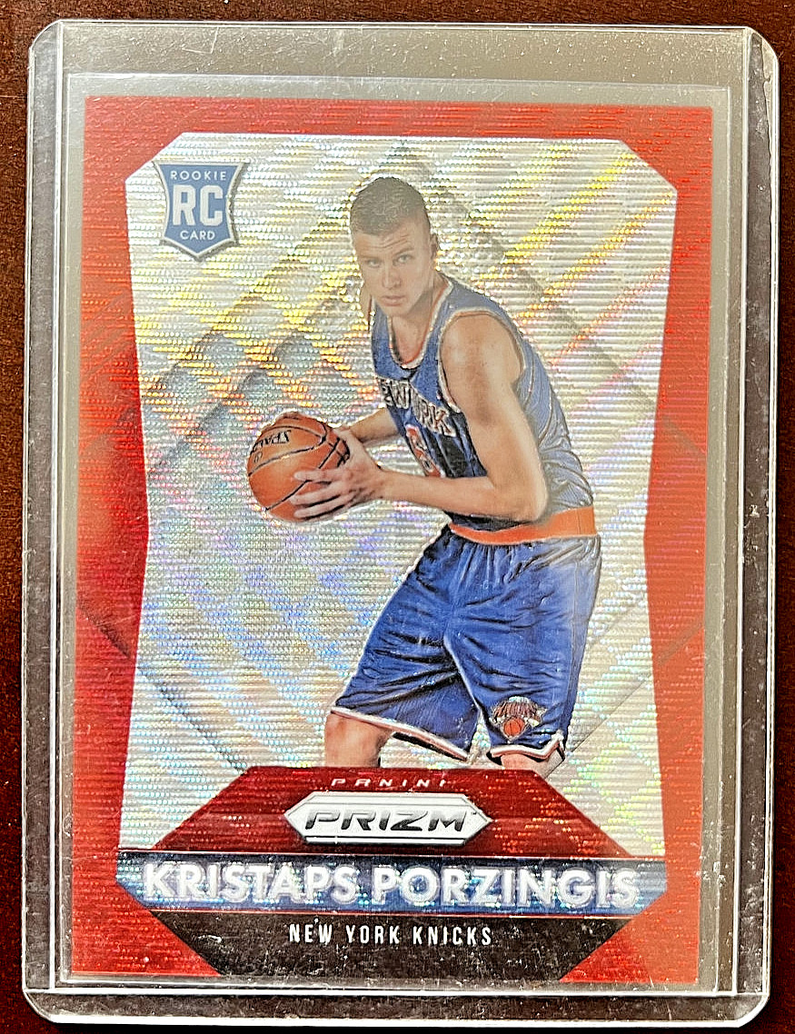 2015-16 Panini Prizm - Rookies Kristaps Porzingis #060 Ruby Wave Prizm /350 (RC)