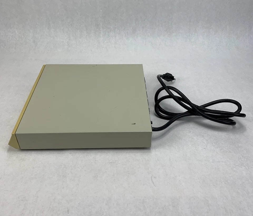 Tripp Lite TL-777 5-Outleft Surge Protector Monitor Stand Switch - Image 3 of 4