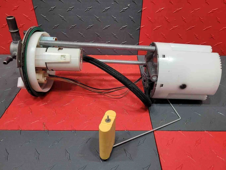 GMC Sierra 2009 cabina extendida 5,3 OEM# 25872833 bomba de combustible/gas bomba de suministro Foto 2 de 4