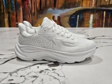 Hoka One W Clifton 10 All White Size 6B US Women's 1162031-WWH Running Shoes