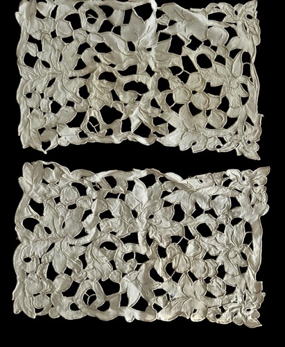 2 Embroidered Doilies Cutwork Design Leaves Ecru Rectangular 11.5” X 7.5” MCM