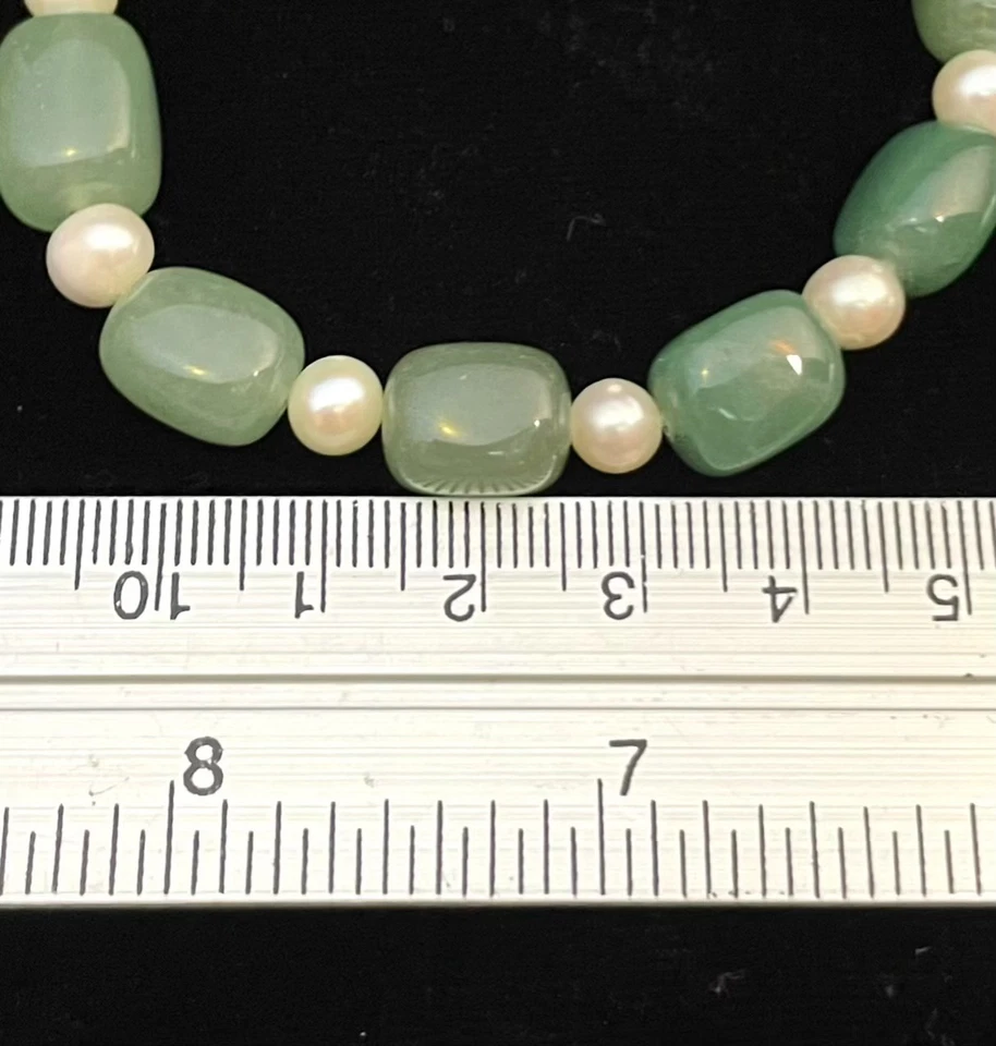 Natural Freshwater Pearl & Green Aventurine Bracelet Beads Beaded Stretch 7.5" - Image 4 of 4