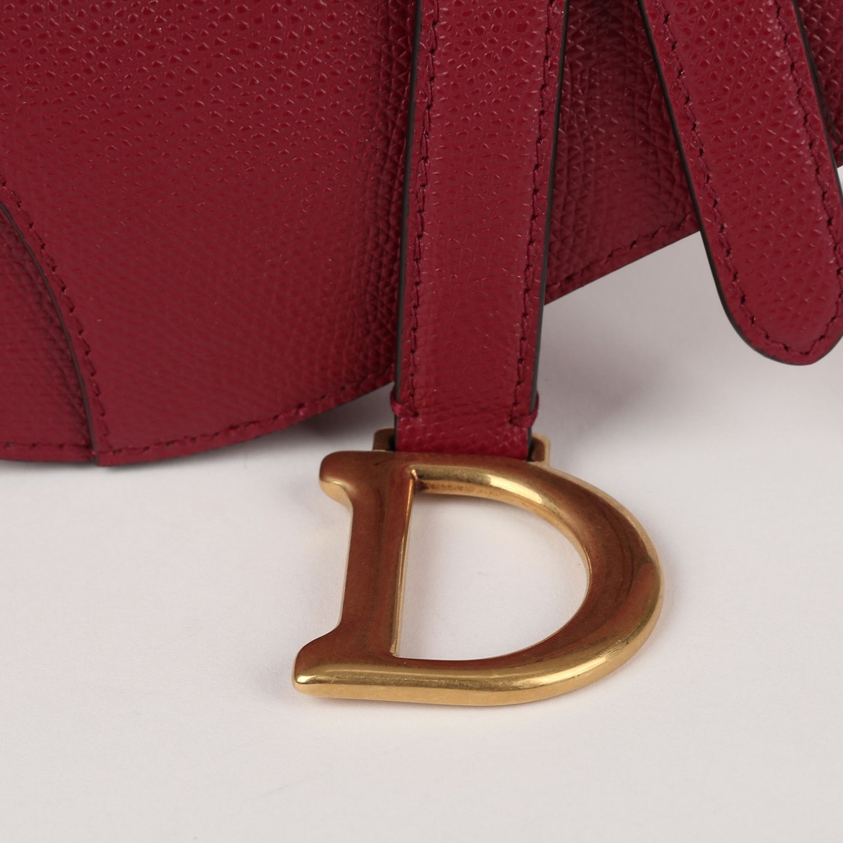 Dior Mini Red Grained Calf Saddle Shoulder Bag M0447CBAA