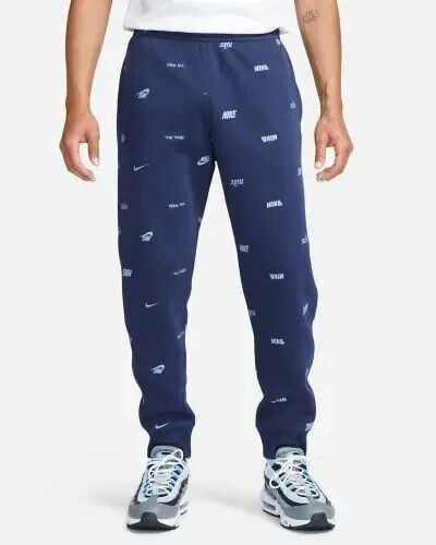 Nike Club Fleece Jogginghose AOP Print Joggers FB7437-410 Sportswear Gr. Large