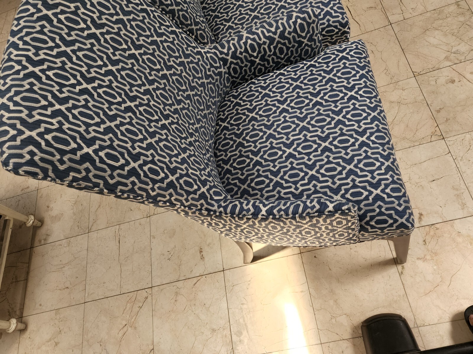 Picture 4 of 12