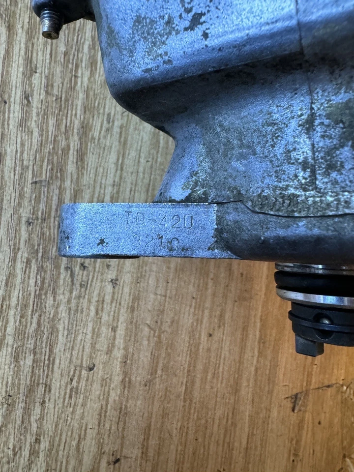 Distribuidor de encendido TD-42U 1,6 L 30100P08006 OEM para 92-95 Honda Civic Del Sol Foto 3 de 3