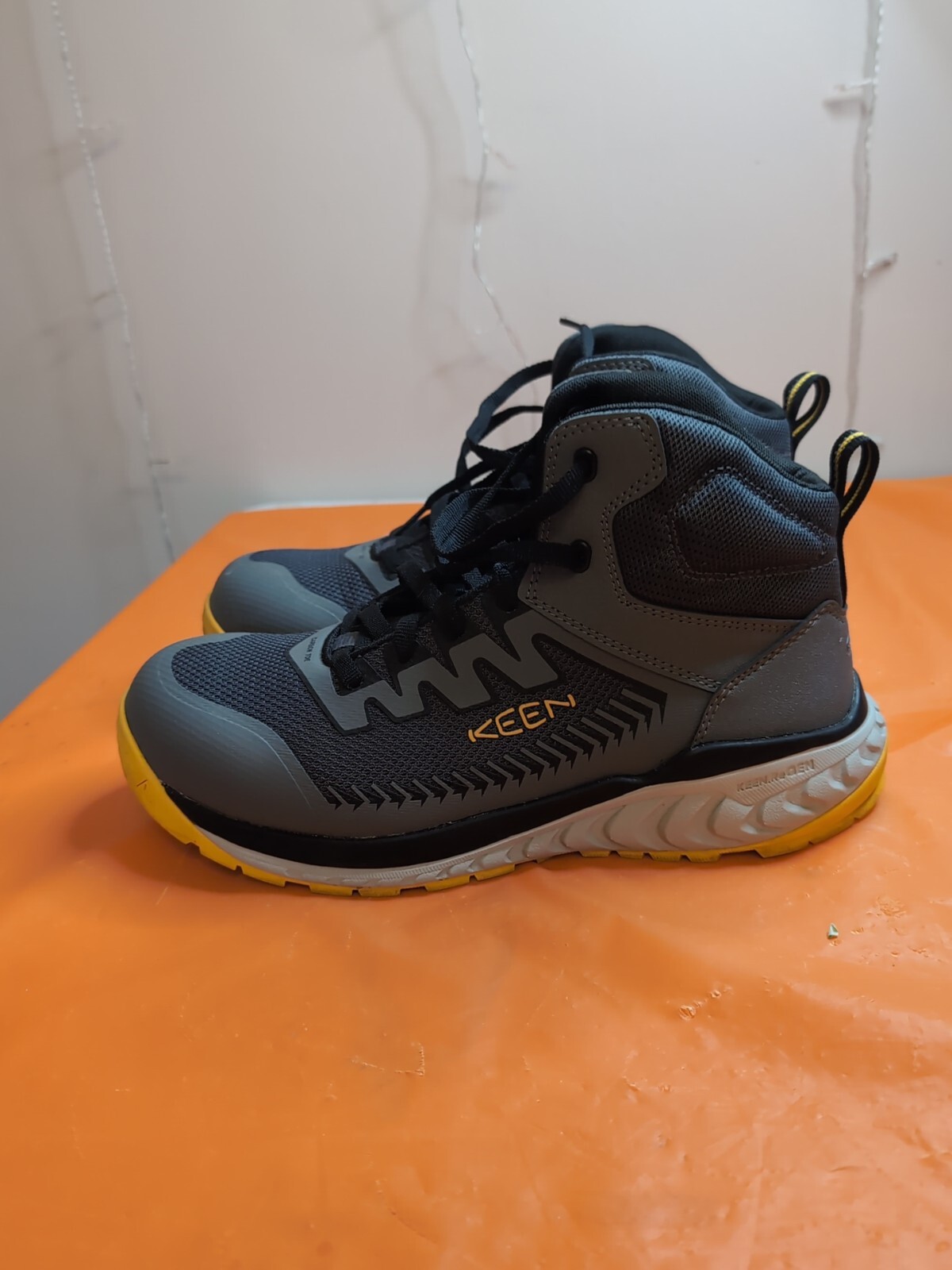 KEEN Utility punta larga in carbonio grigio giallo KEEN in acciaio medio da uomo 9 5 EE