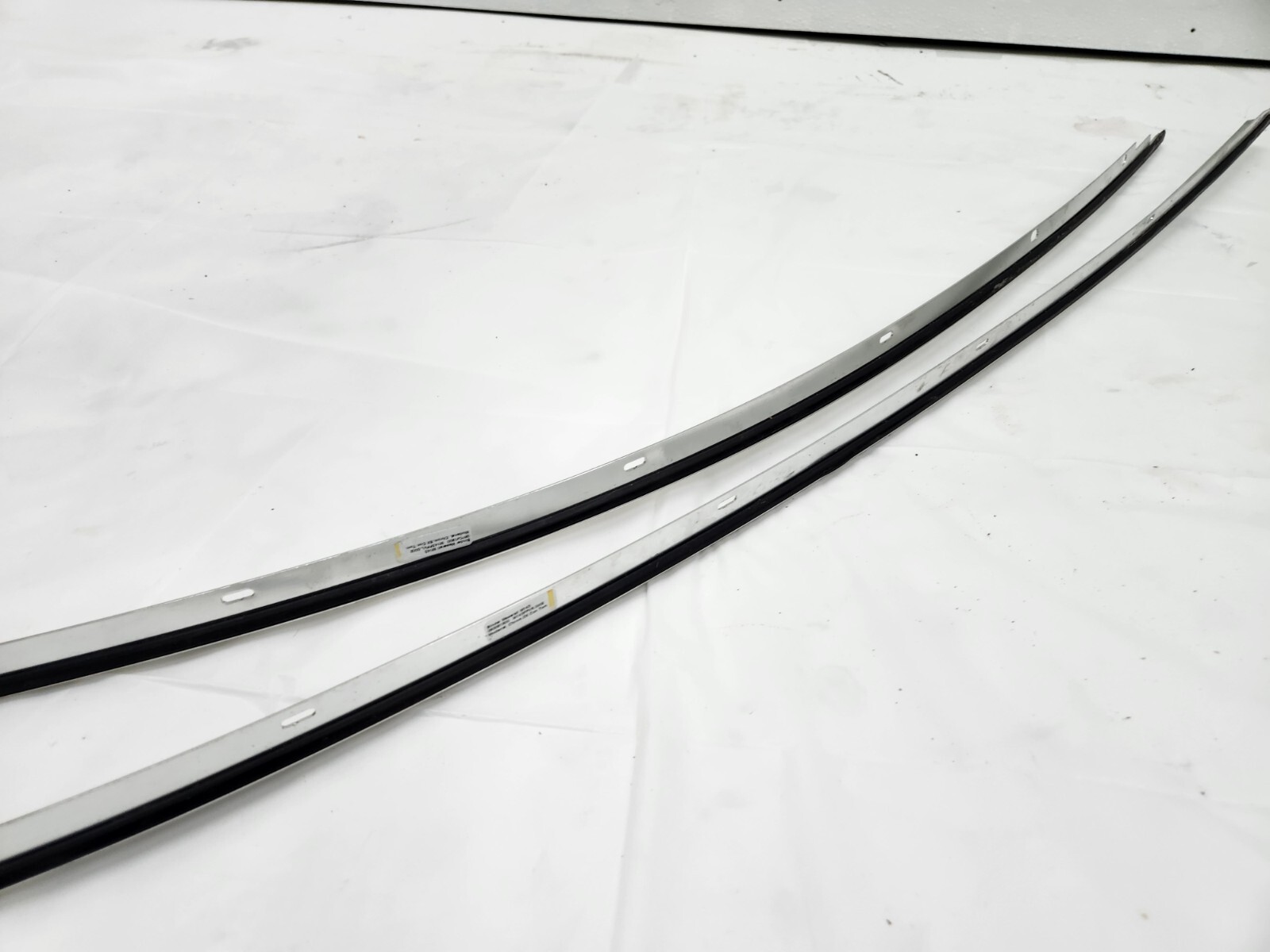 ⭐ 08-19 Maserati Gran Turismo Right & Left Exterior Roof Molding Cover Trim Oem