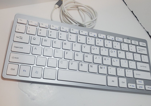 Powboro 2021 Upgraded PC Computer Laptop Mini USB Wired Keyboard for Mac and Win - Picture 2 of 3