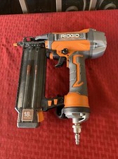 Ridgid R213BNF3 Pneumatic 18-Gauge 2-1/8" Brad Nailer 0i2