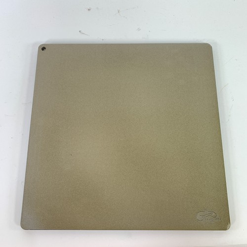 Dough-Joe Shogun Steel Pizza Baking Sheet 15" x 15" x 3/8" - Has Chip