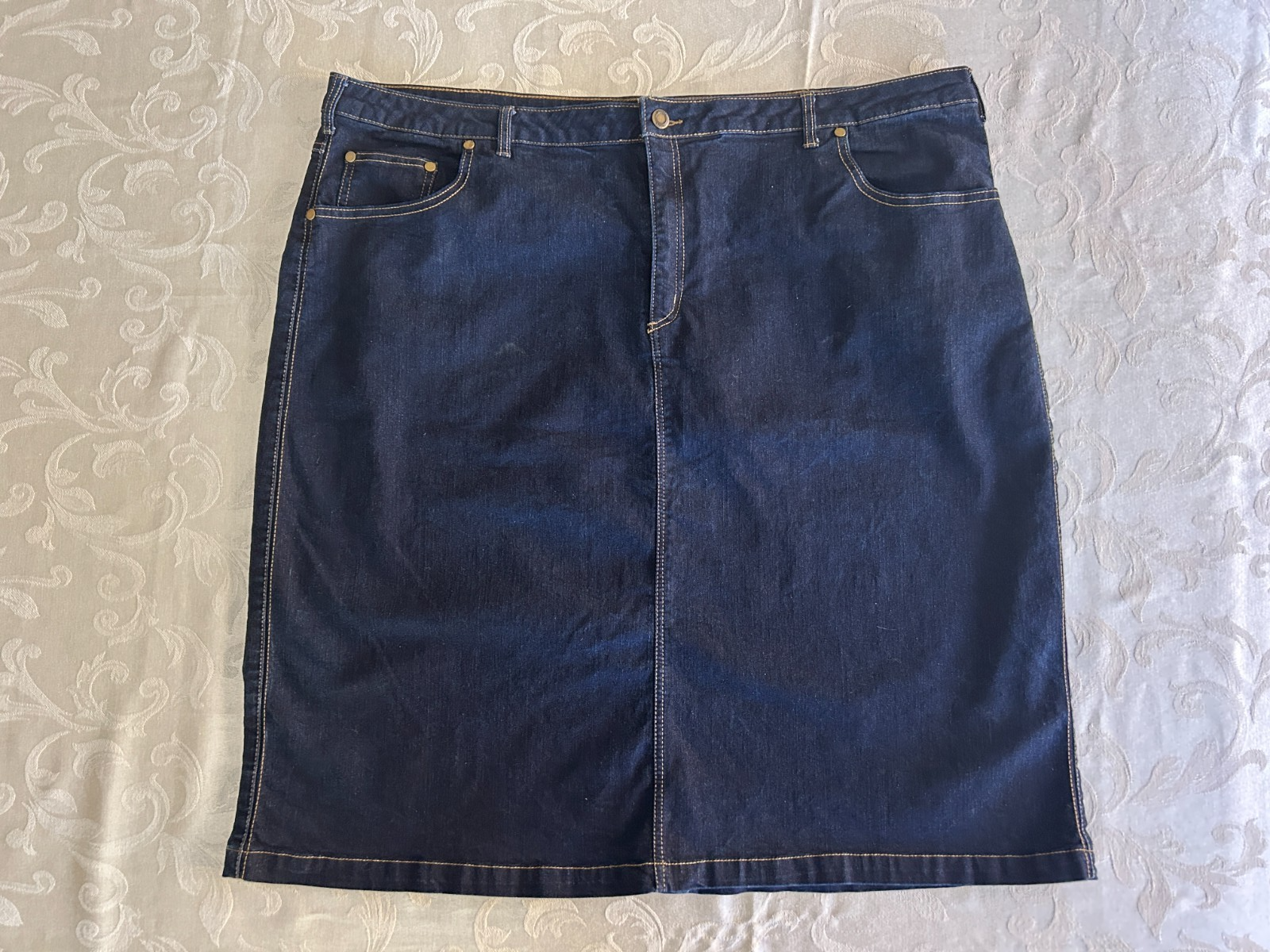 26W Woman Within Dark Wash Denim Skirt Plus Size Excellent Condition Blue Jean