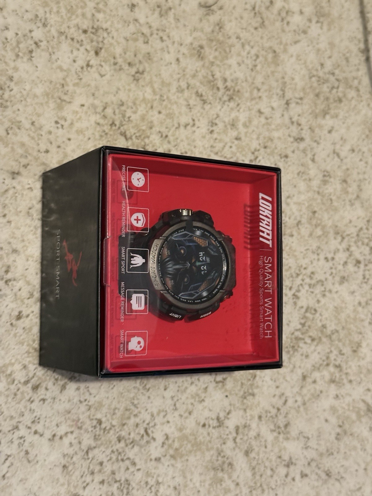 Montre connectée sportive LOKMAT ATTACK PRO noire en silicone pour homme