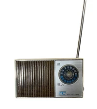 VTG  ITC Solid State Transistor Radio AM/FM/AFC Hong Kong MCM 1960-70s -Works