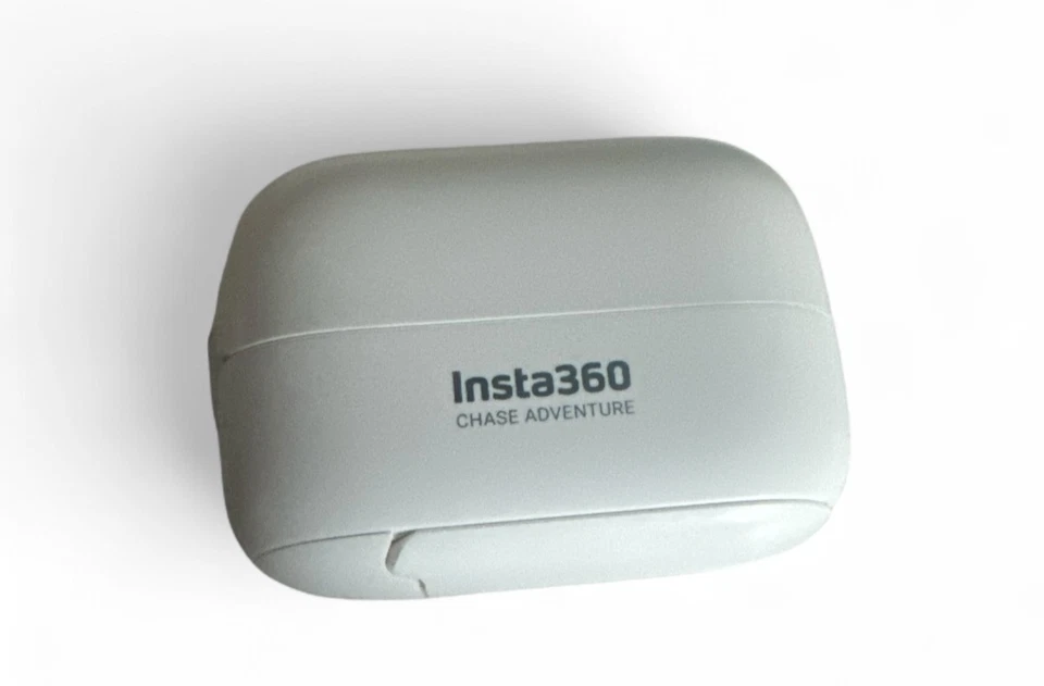 Insta360 GO 2 Action Cam Weiß Mini Kamera OVP - Guter Zustand MwSt ausweisbar - Bild 2 von 4