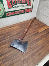 K997- Antique PLUMB jersey pattern axe 4 lb 10 oz