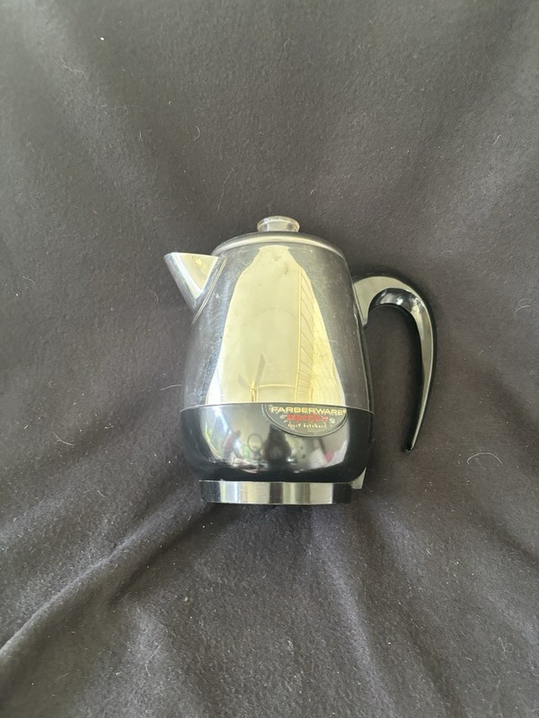 VINTAGE FARBERWARE 2-4 cup COFFEE SUPERFAST PERCOLATOR USA/BRONX MADE see descr