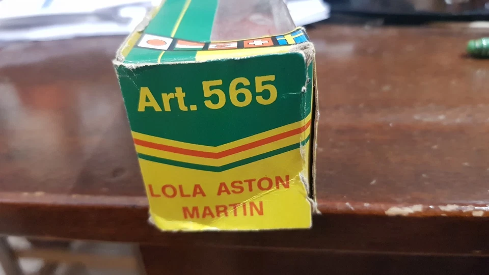 POLITOYS EXPORT 565 1/43 LOLA ASTON MARTIN BOX VINTAGE - Immagine 2 di 4