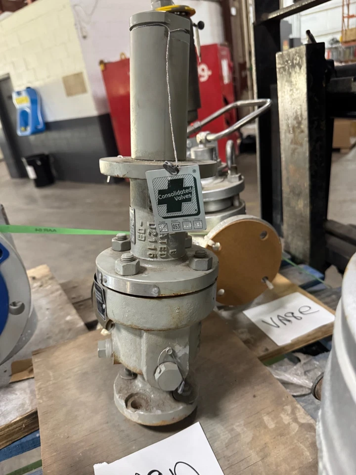 CONSOLIDATED 1" 300 X 2" 150 RELEIF VALVE VA8D WCB  SET PRESS 150 PSI - Image 2 of 4