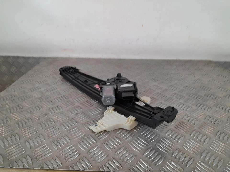 VAUXHALL GRANDLAND X 2017-2021 Left Passenger N/S Rear Window Regulator 98303205 - Image 3 of 4