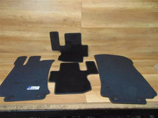 Mercedes-Benz Original W 251 R Klasse 4 Velours Fußmatten Schwarz Neu Mercedes-Benz Original W 251 R Klasse 4 Velours Fußmatten Schwarz Neu