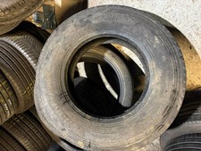 1x 215 75 17.5 Hankook Smart Flex AH35 light truck tyre