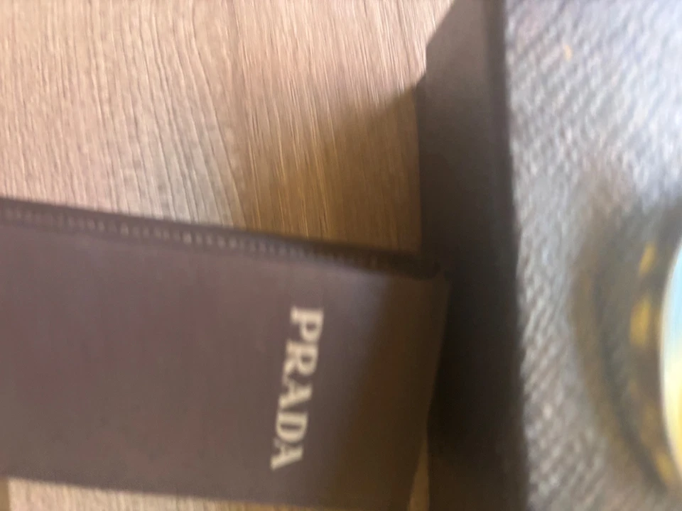 Original Prada Women’s Sunglasses, Good Condition, w/ Original Box & Case - Image 3 of 4