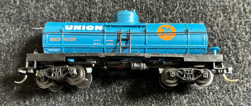 RARO CARRO TANQUE CÚPULA ÚNICA ARNOLD RAPIDO ESCALA N 5396 UNION 76 39' UOCX 10329 | Condition: Used