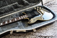 Yamaha SG-700S Electric Guitar (black, date 2002) and hard guitar case - used