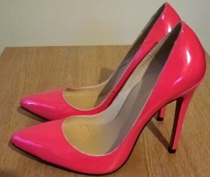 neon pink heels uk