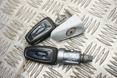 FORD FOCUS TWO KEYS DOOR IGNITION LOCK IN FROZEN WHITE  2015-2018 MC15E