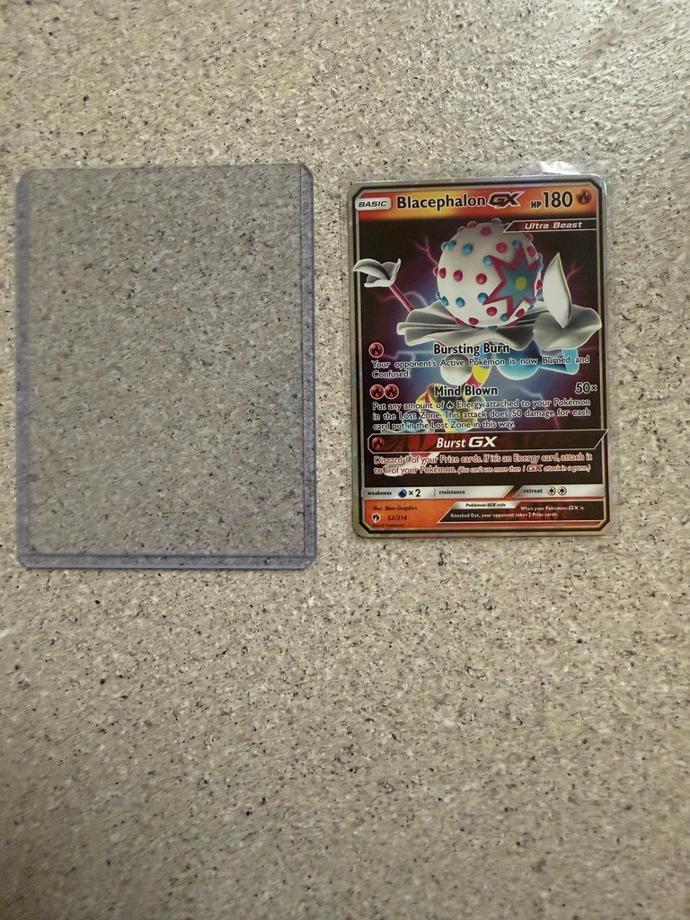 Pokemon TCG Holofoil - Blacephalon GX - 52/214 / NM / English #3