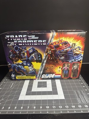 Hasbro Transformers x G.I. Joe Soundwave Dreadnok Thunder Machine