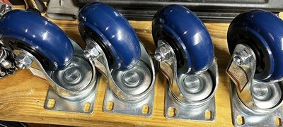 ~*~*~250 lb. 3-1/2'' Medium Duty Swival Caster, (((Lot Of 4)))
