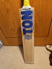 Reconditioned Boom English Willow Cricket Bat SH Size 2lb 6oz