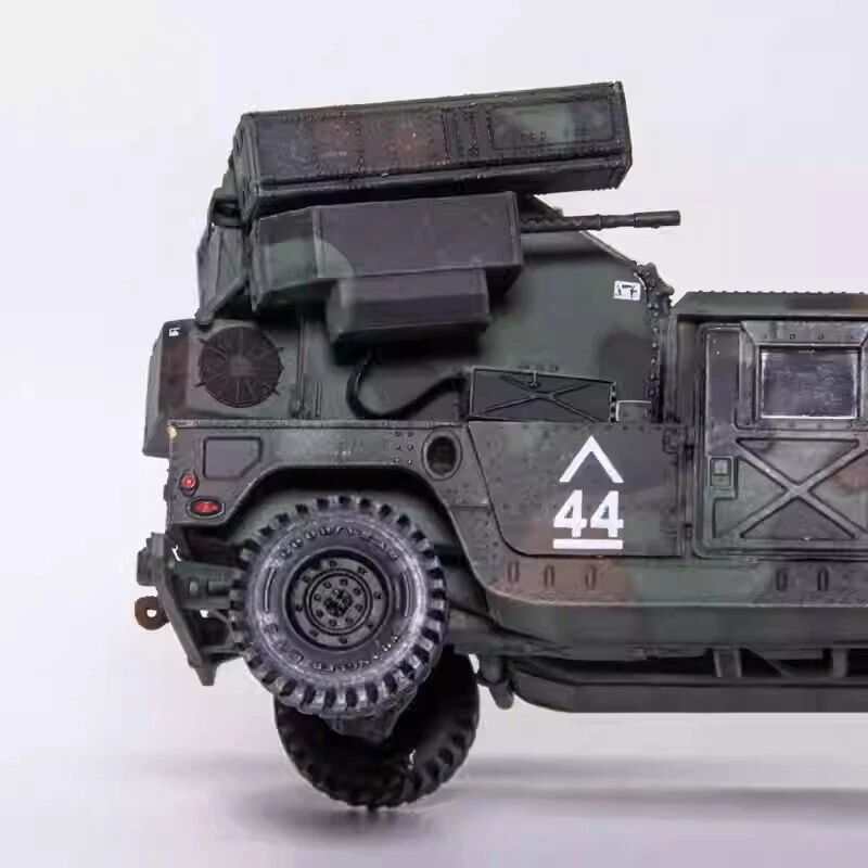 1/72 T-Model Hummer Avenger Air Defense System Model - Image 2 of 4