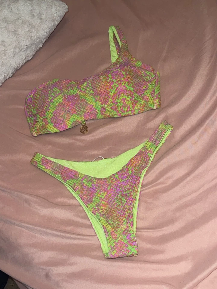 Luli Fama Born To Be Wild Set Top Small Bottom Xs - Image 2 of 4