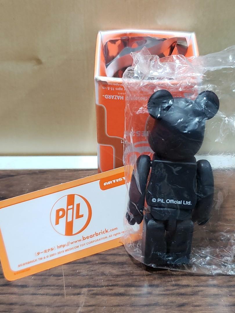 Medicom Bearbrick Series 39 S39 Artist 