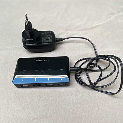 StarTech.com 4-Port USB-A Hub angetrieben 12V Netzteil 1,3m ST53004U1C