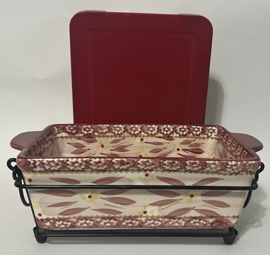 TempTations Old World Red Cranberry 1.5 qt Casserole Baking Dish W/ Accessories